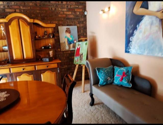 BUSINESS FOR SALE IN SUNWARD PARK